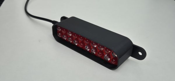 20260331_142552 Ultra Bright Slimline Roll Cage LED Rain Light